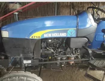 New holland 4710 With Canopy (1) New holland 4710 With Canopy (1)