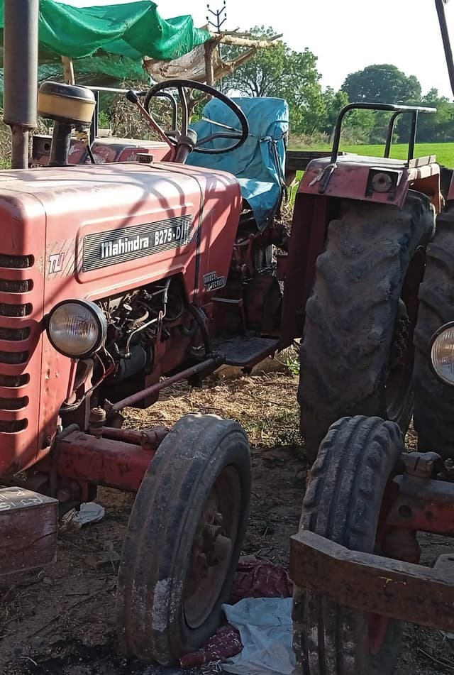 Mahindra 275 DI (3) Mahindra 275 DI (3)