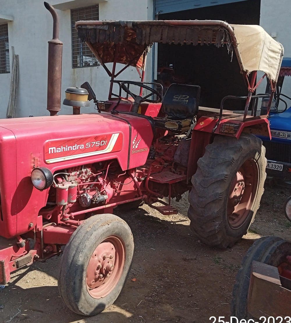 Mahindra 575 DI (2) Mahindra 575 DI (2)