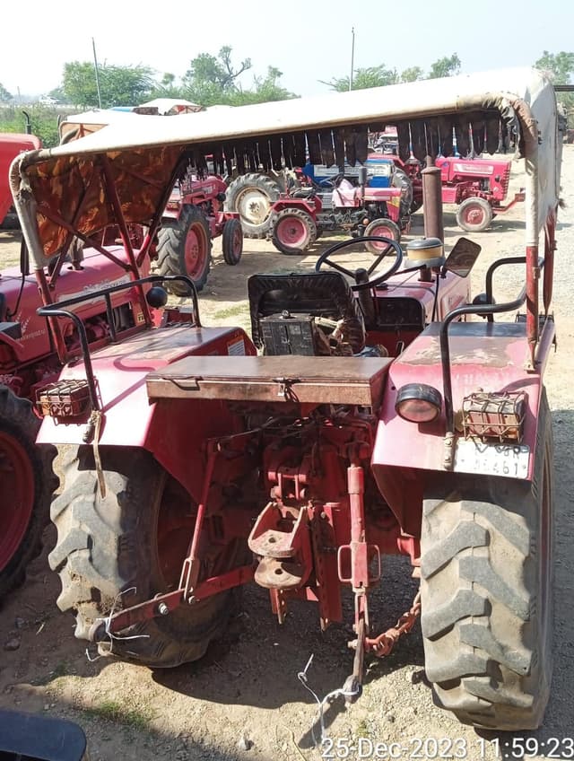 Mahindra 575 DI (3) Mahindra 575 DI (3)
