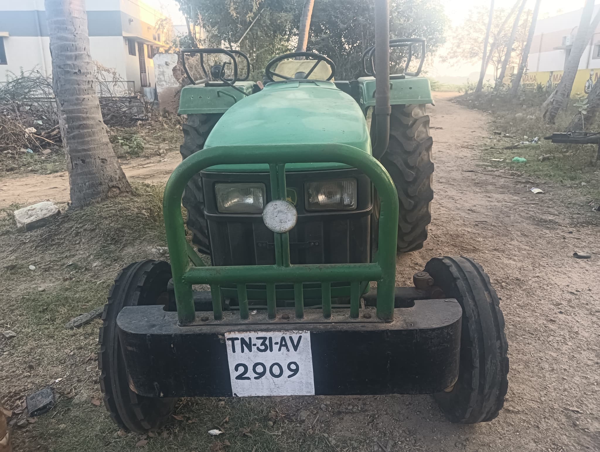 John deere 5105