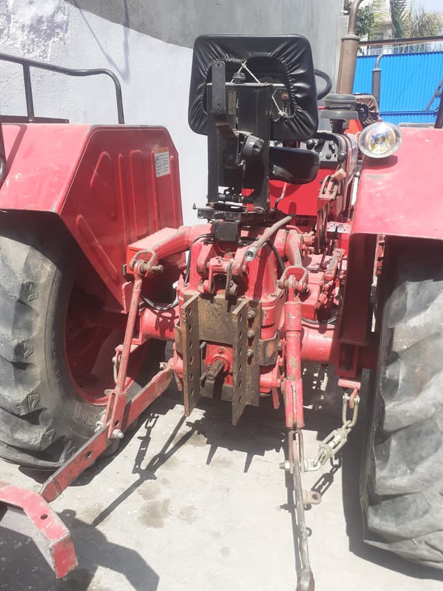 Mahindra 575 DI (3) Mahindra 575 DI (3)