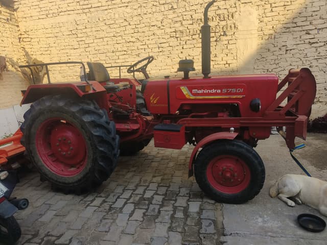 Mahindra 575 DI (4)