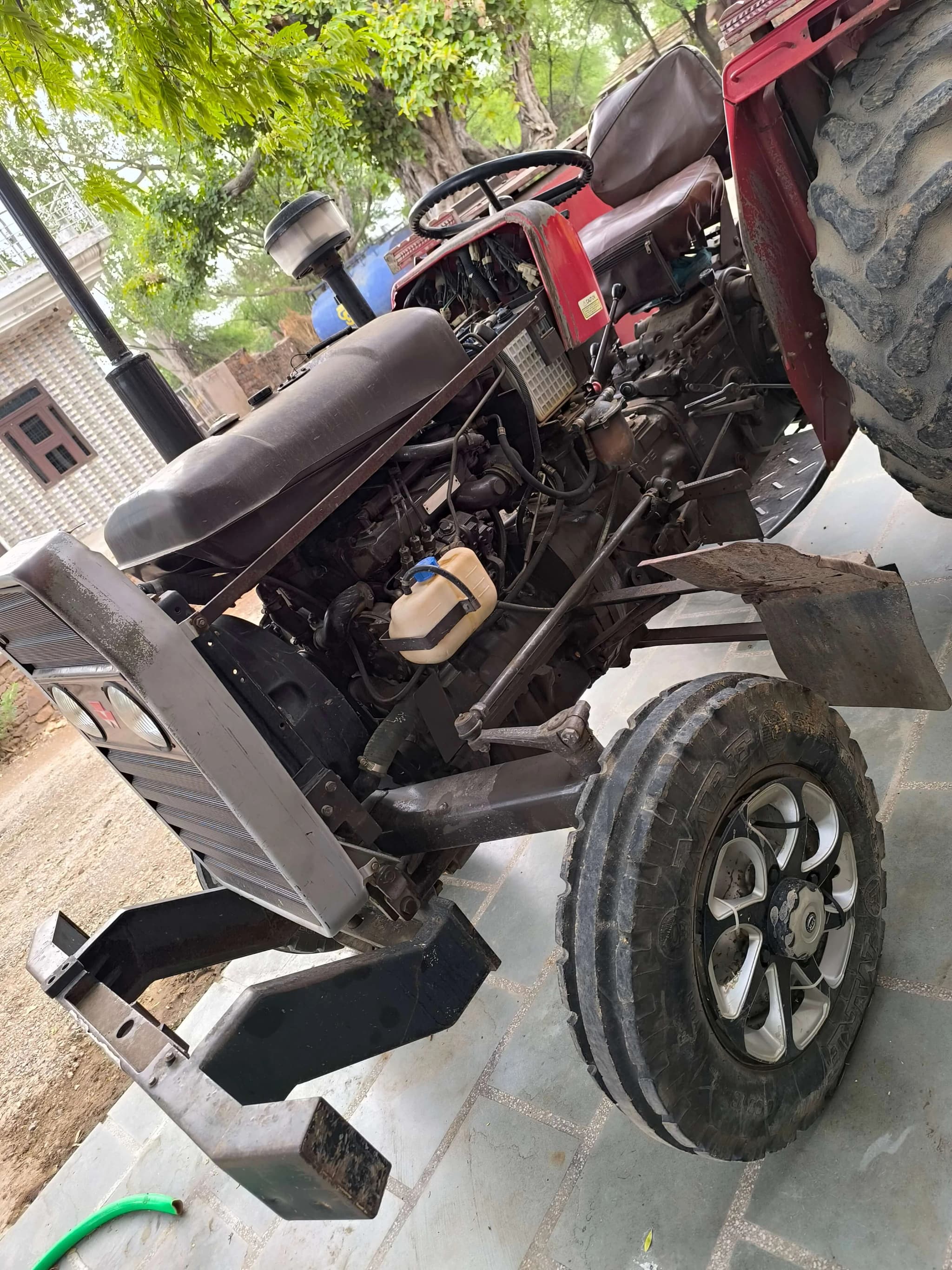 Massey ferguson 245 DI (2)