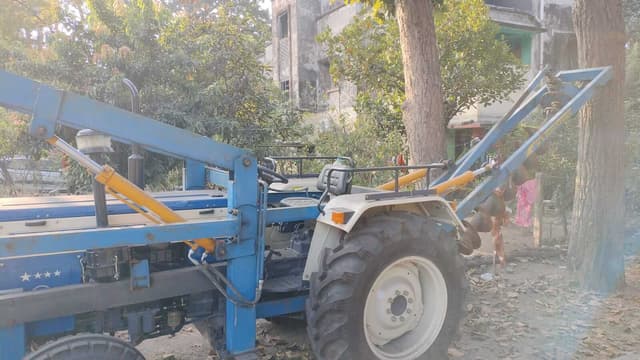 Swaraj 744 XT (2)