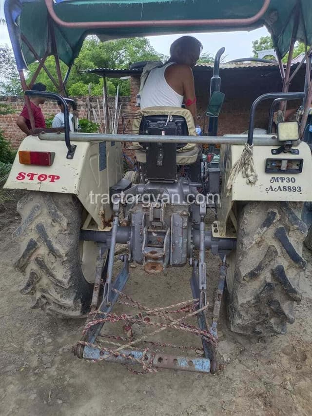 Swaraj 735 FE (4)