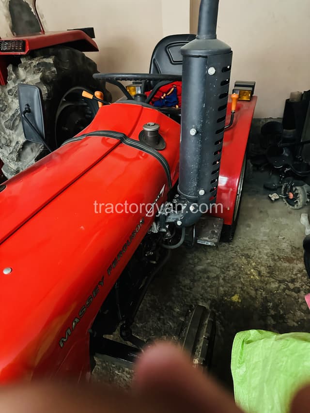 Massey ferguson 5118 2wd (3) Massey ferguson 5118 2wd (3)