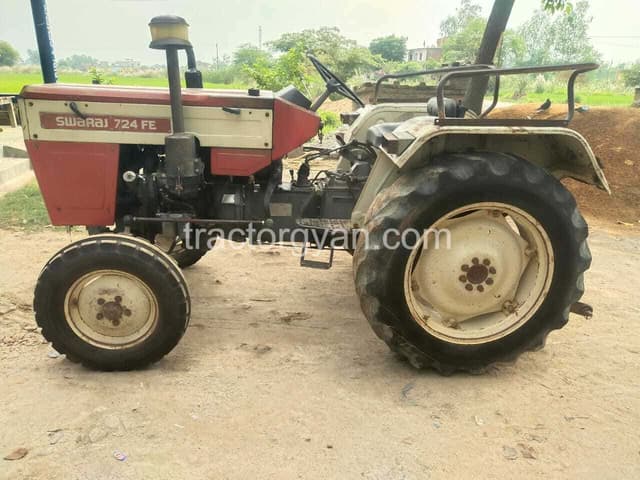 Swaraj 724 FE (3) Swaraj 724 FE (3)