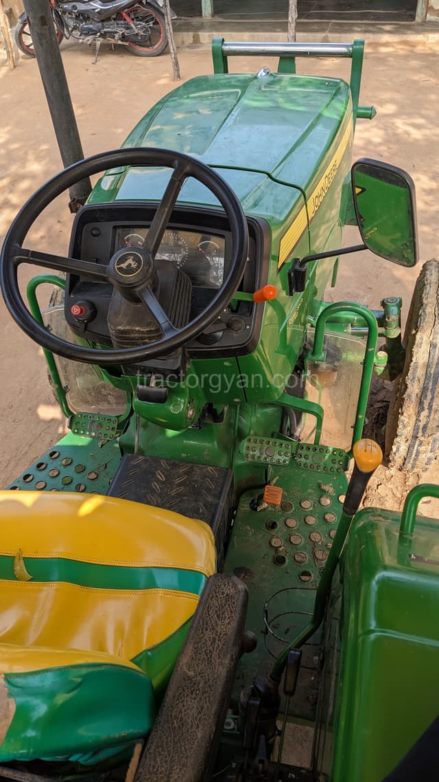 John deere 5060 E (2) John deere 5060 E (2)