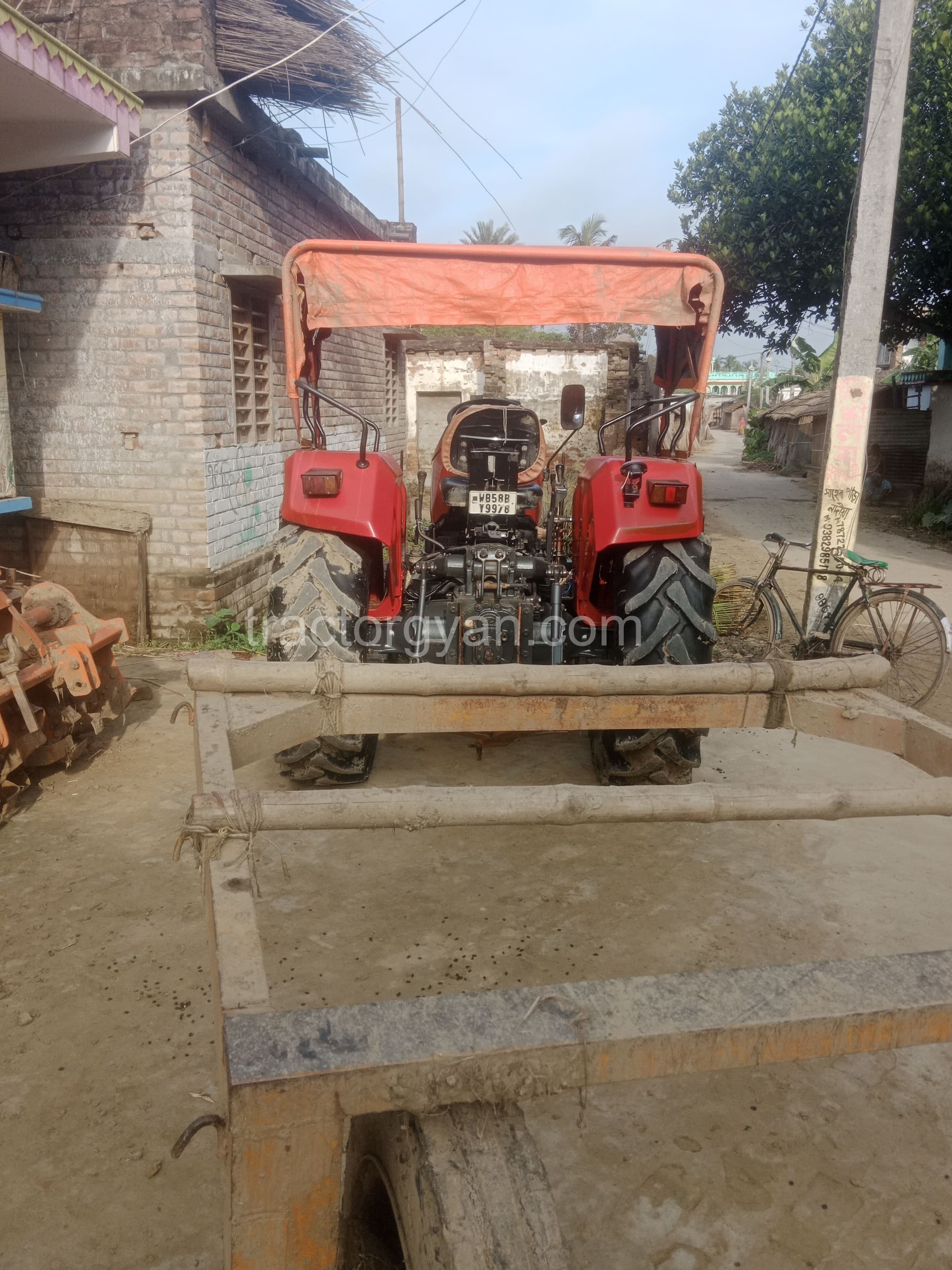Mahindra 575 DI (4)