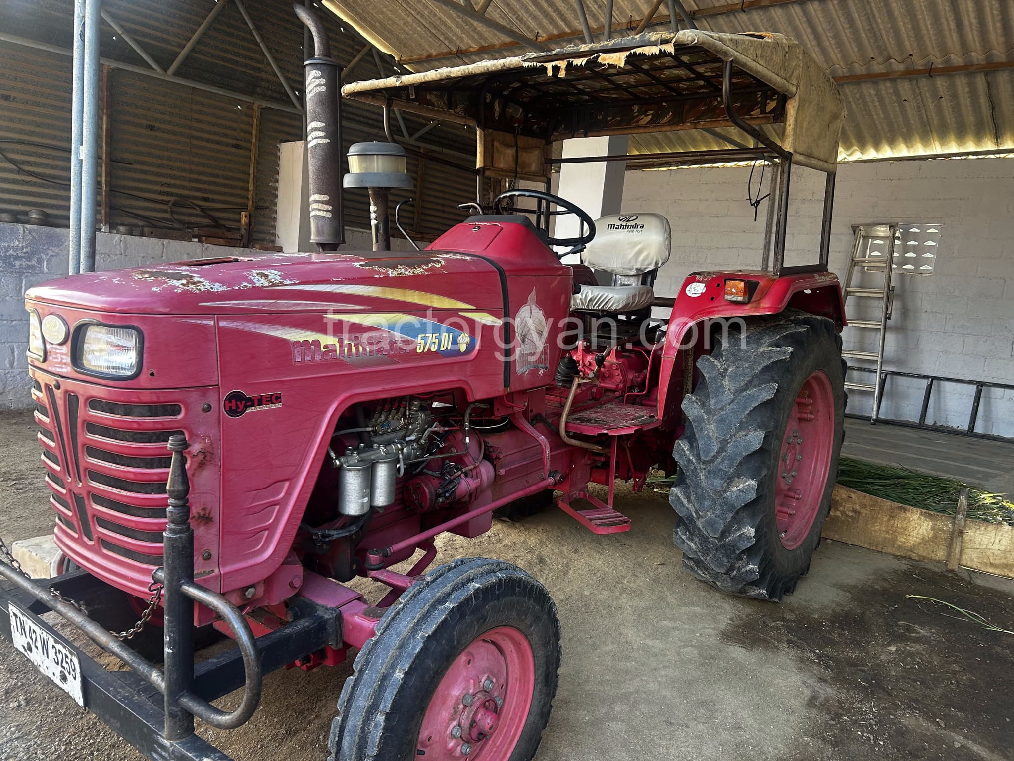 Mahindra 575 DI (2)