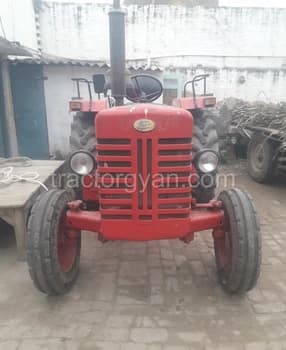 Mahindra 245 di Orchard (1)