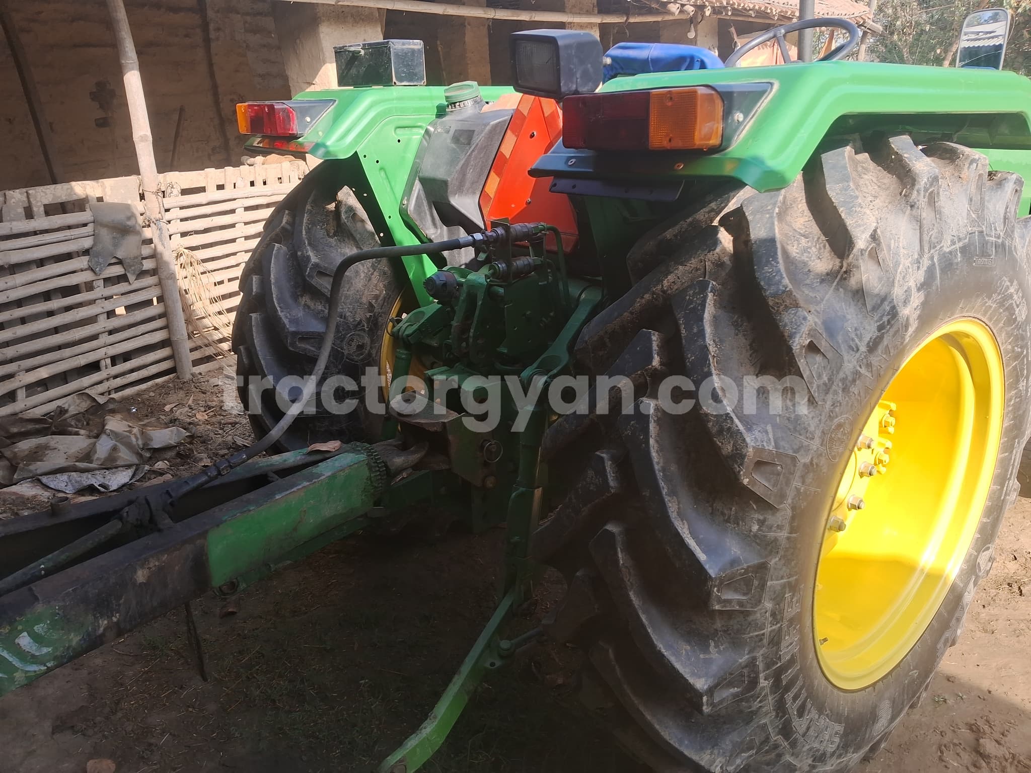 John deere 5310 PowerTech 4WD (2)
