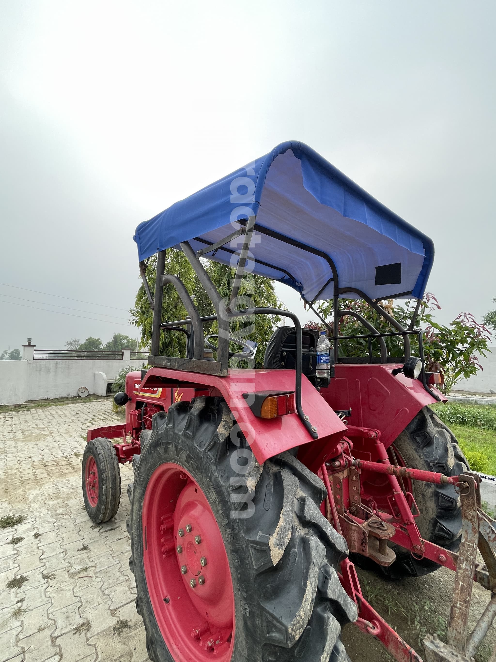 Mahindra 575 DI (3)