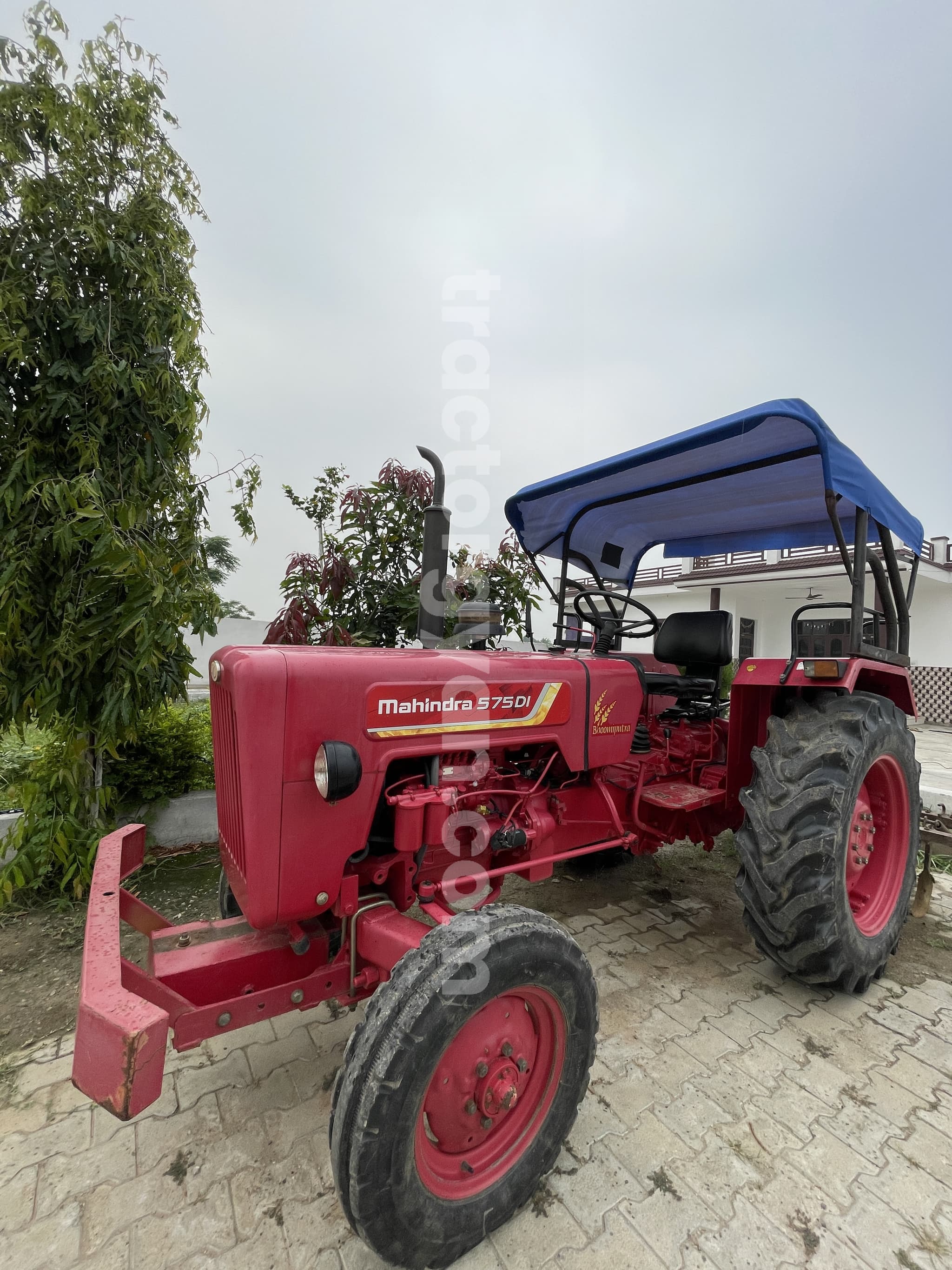 Mahindra 575 DI (4)