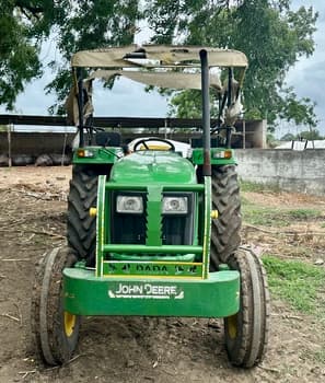 John deere 5050 D (1)