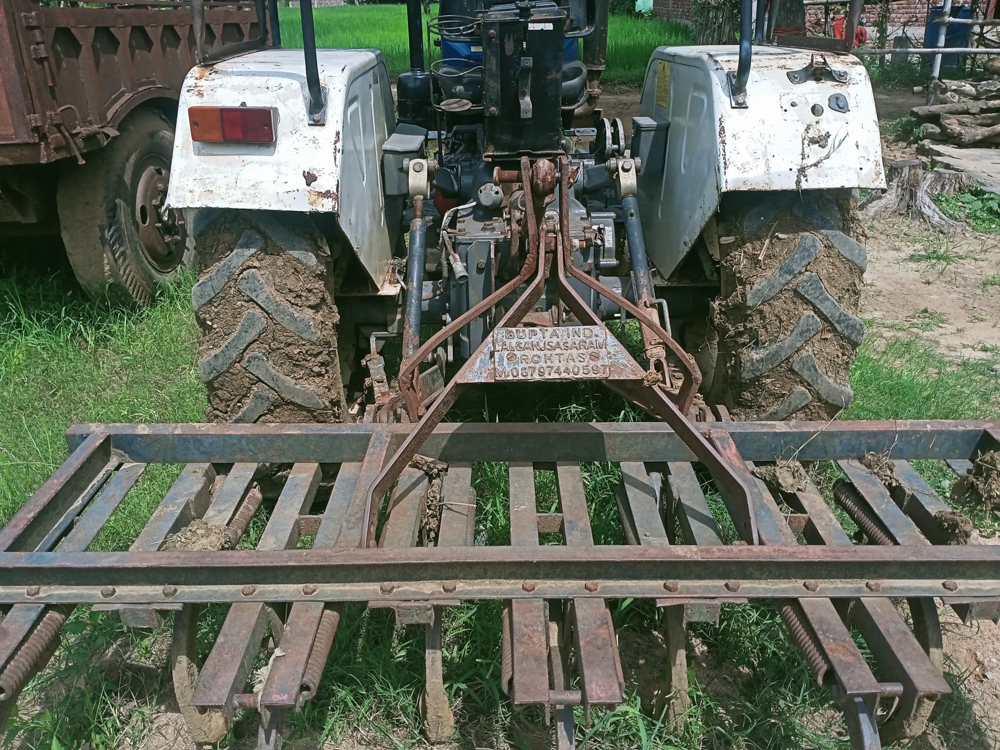 Swaraj 834 XM (3)