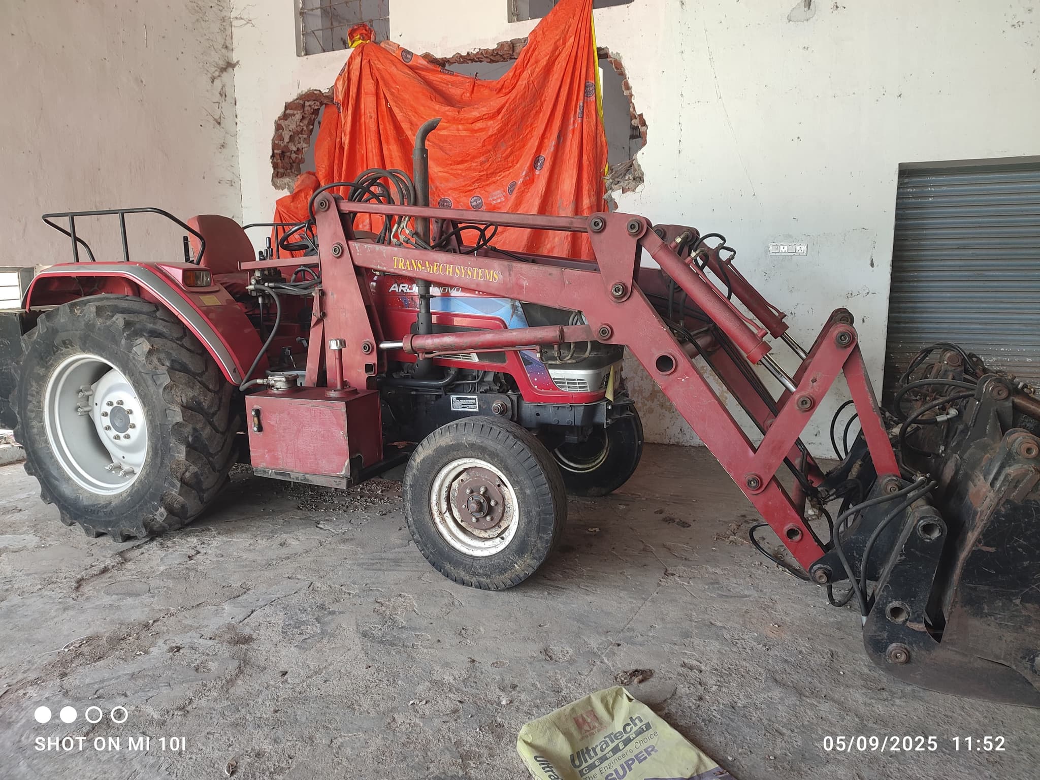 Mahindra Arjun 605 DI I (4) Mahindra Arjun 605 DI I (4)