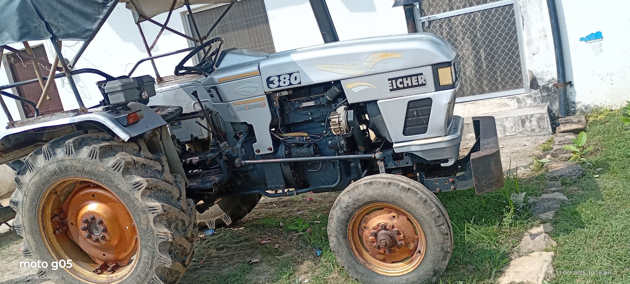 Eicher 380 (4)