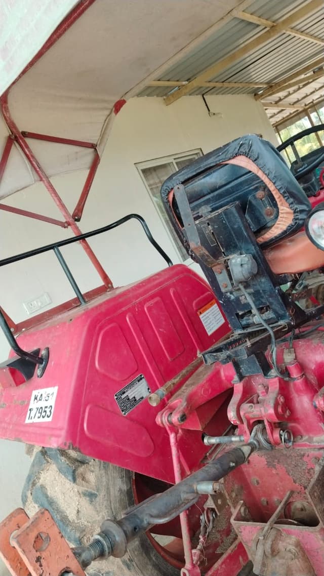 Mahindra 475 DI (3)