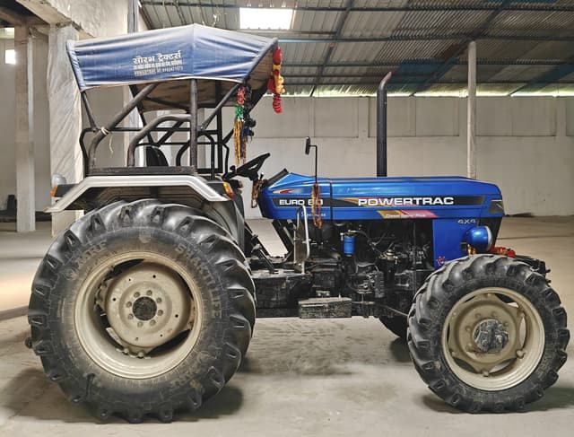 Powertrac Euro 60 Next 4wd (60HP) (3) Powertrac Euro 60 Next 4wd (60HP) (3)