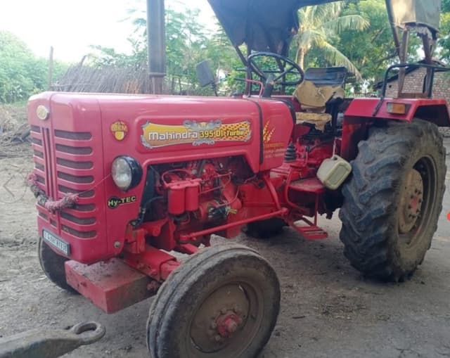 Mahindra 275 DI XP Plus (37HP) (1)