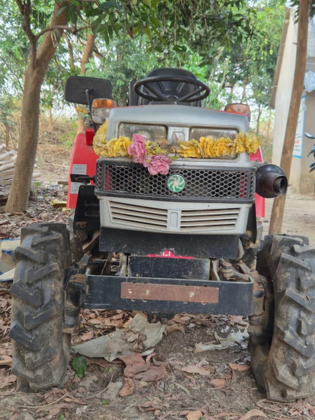 VST 927 (24HP) (1)