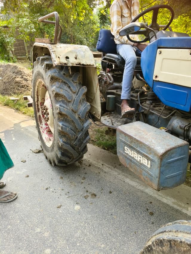 Swaraj 735 FE (HP) (4)