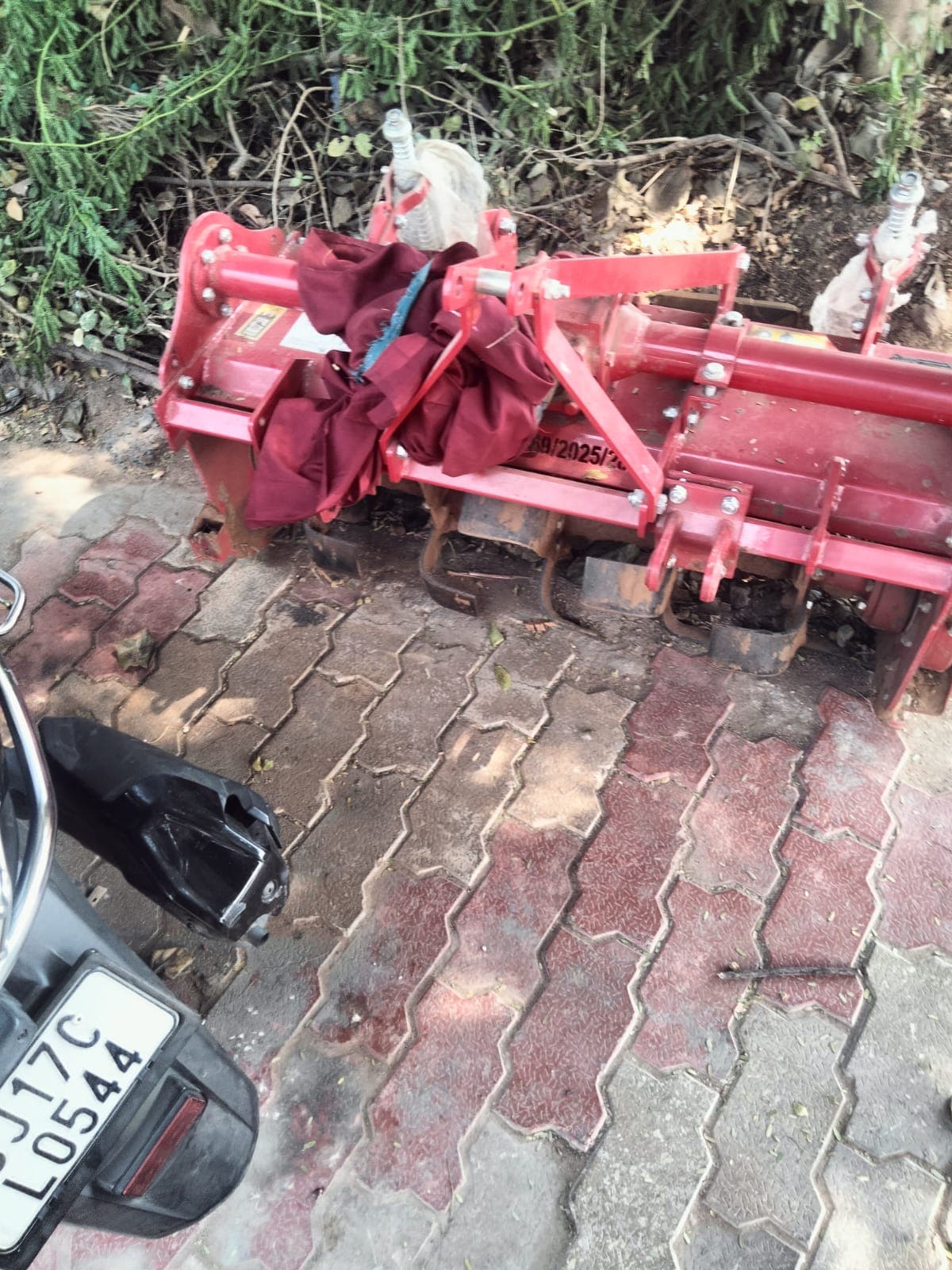 Mahindra JIVO 225 DI 4WD (20HP) (2)