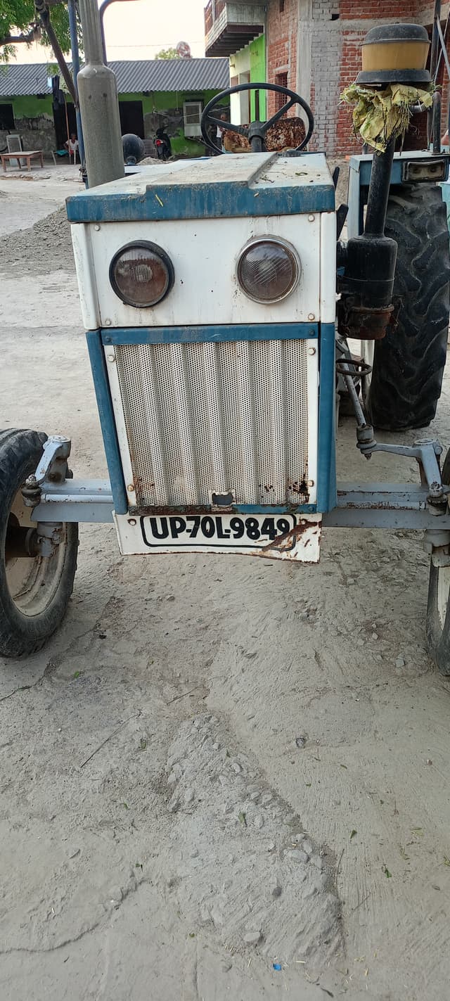 Swaraj 735 FE (HP) (1)