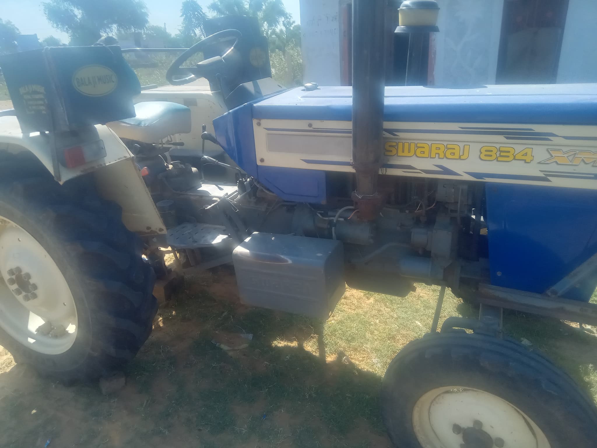 834 XM (35HP)