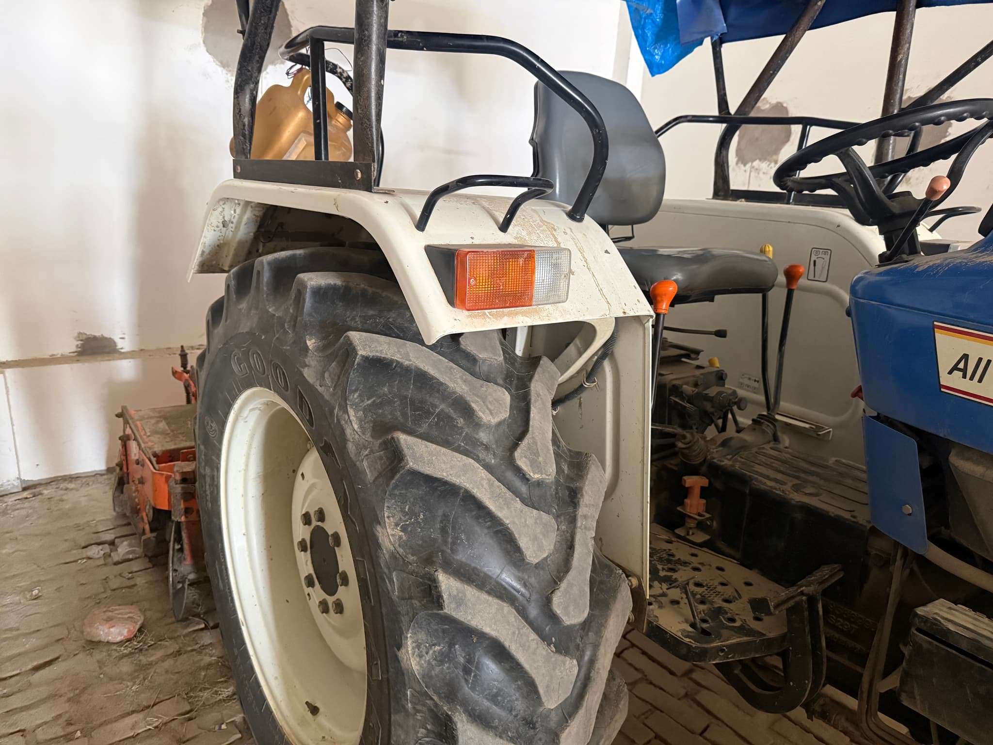 New holland 3600 2 TX ALL ROUNDER PLUS 2wd (49.5HP) (4)