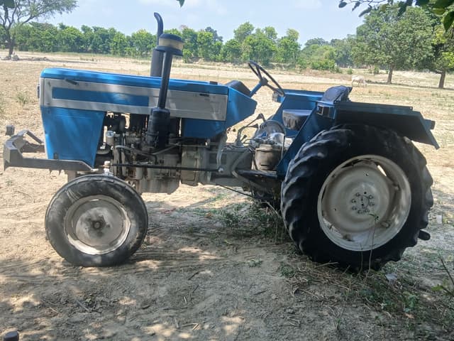 Swaraj 735 FE (HP) (1)