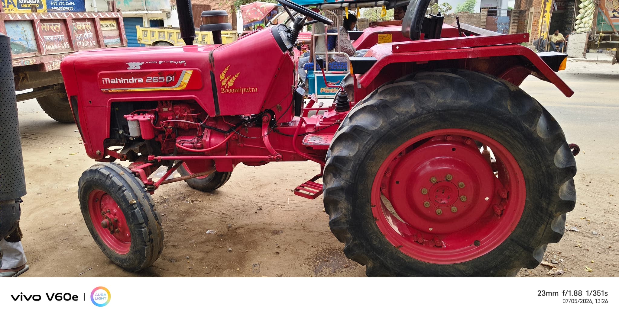 Mahindra 265 DI Bhoomiputra (30HP) (3) Mahindra 265 DI Bhoomiputra (30HP) (3)