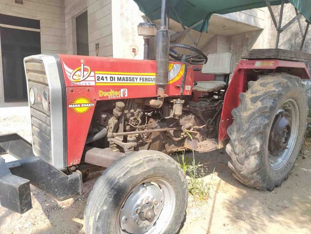 Massey ferguson 241 DI (42HP) (1)