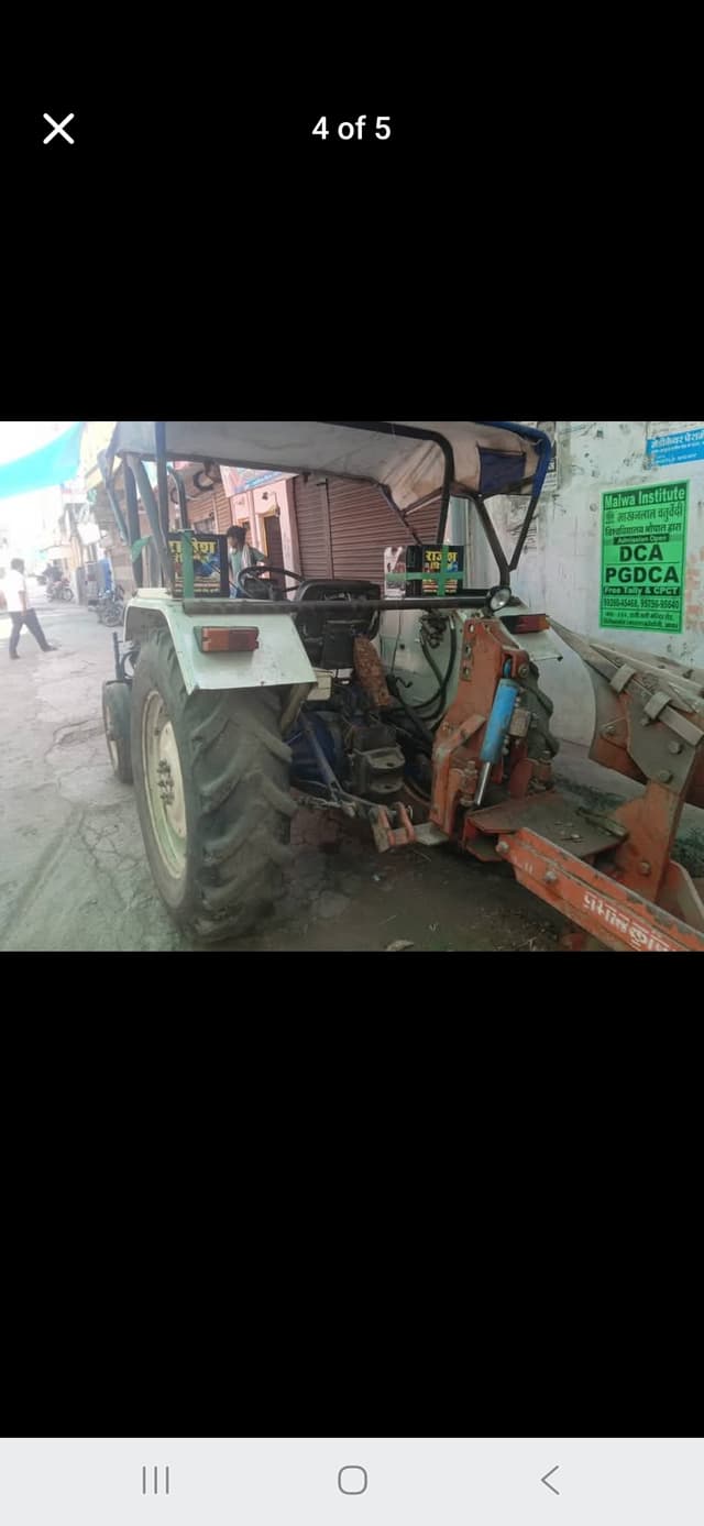 Farmtrac 45 Classic Supermaxx (48HP) (2) Farmtrac 45 Classic Supermaxx (48HP) (2)