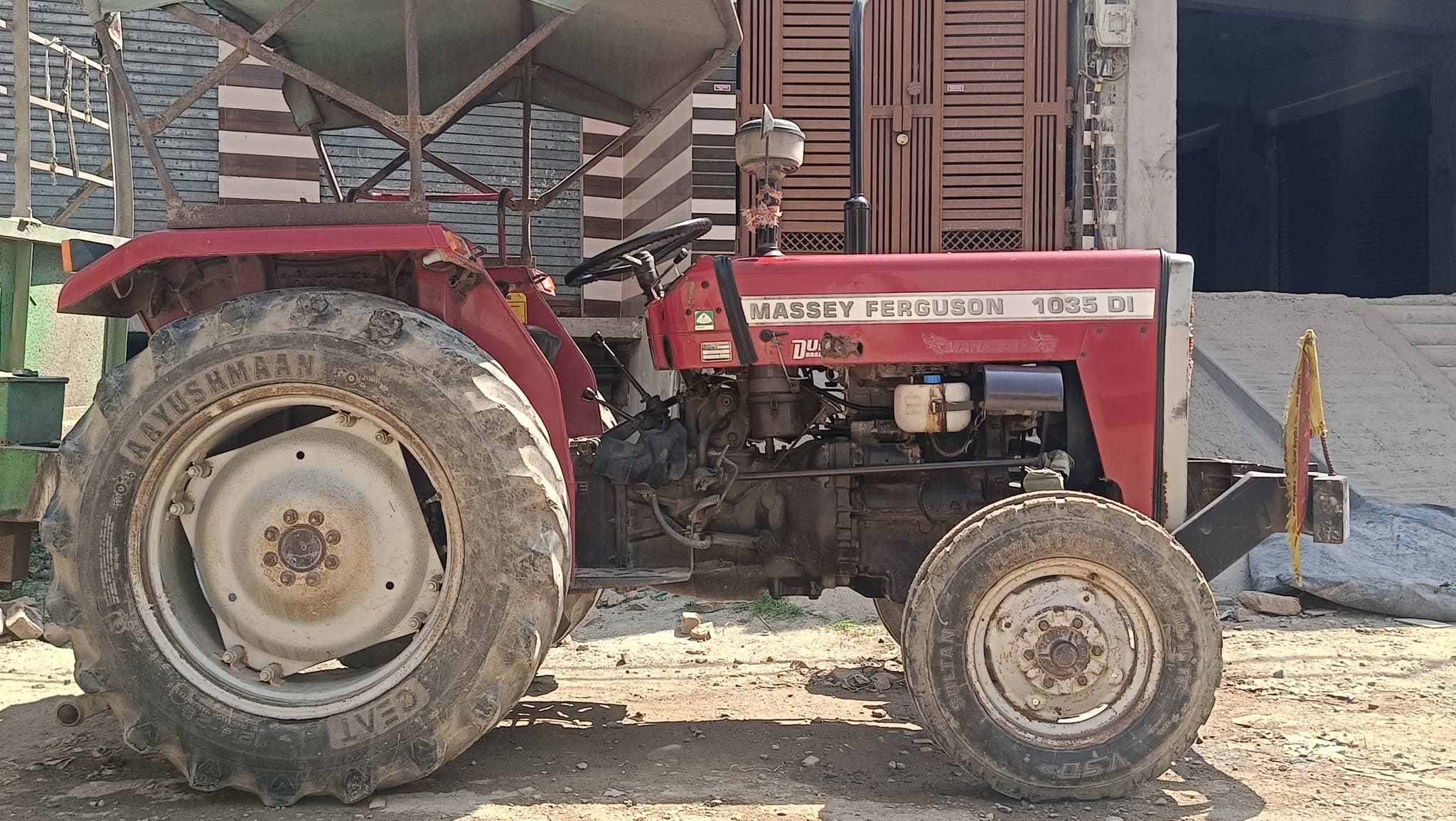 Massey ferguson 1035 DI Maha Shakti (40 HP) (3)