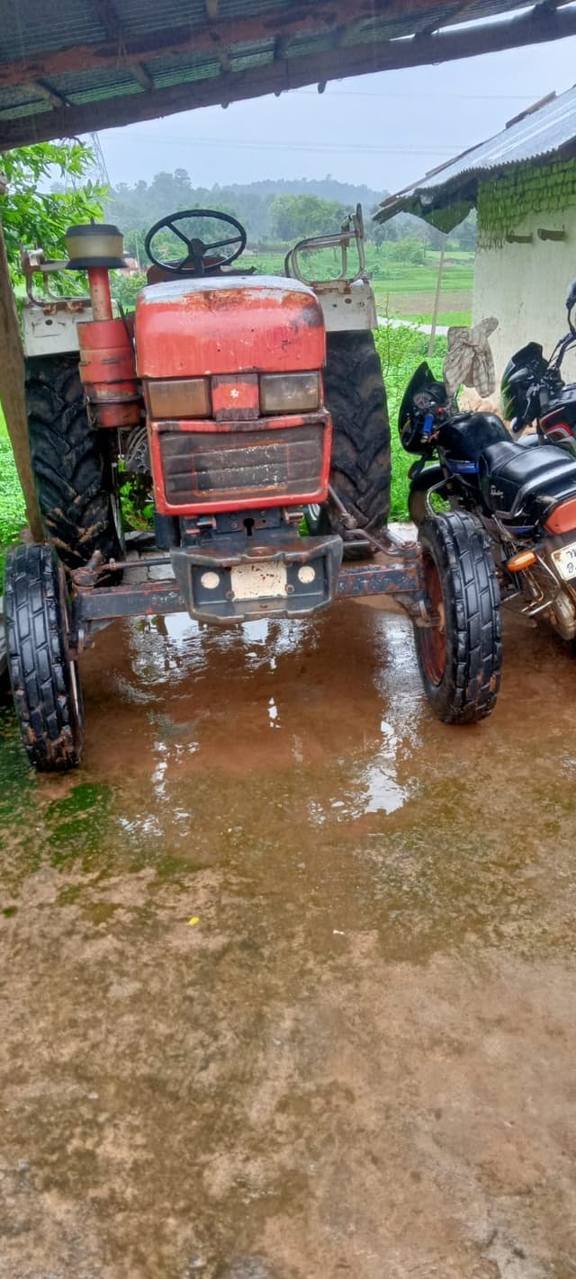 Eicher 242 (25 HP) (1)