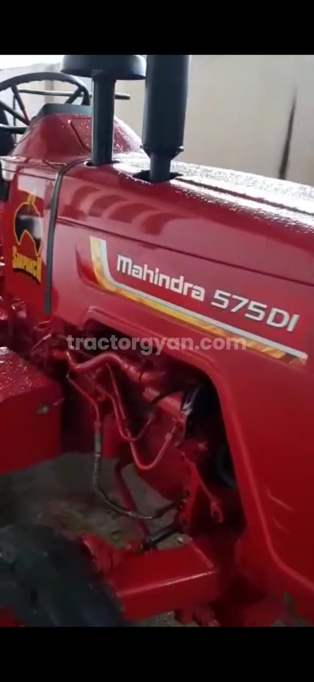 Mahindra 575 DI (4)