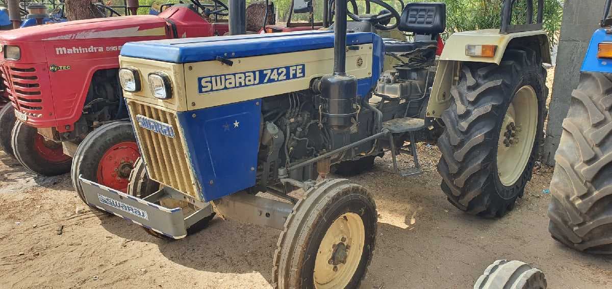 Swaraj 742 FE