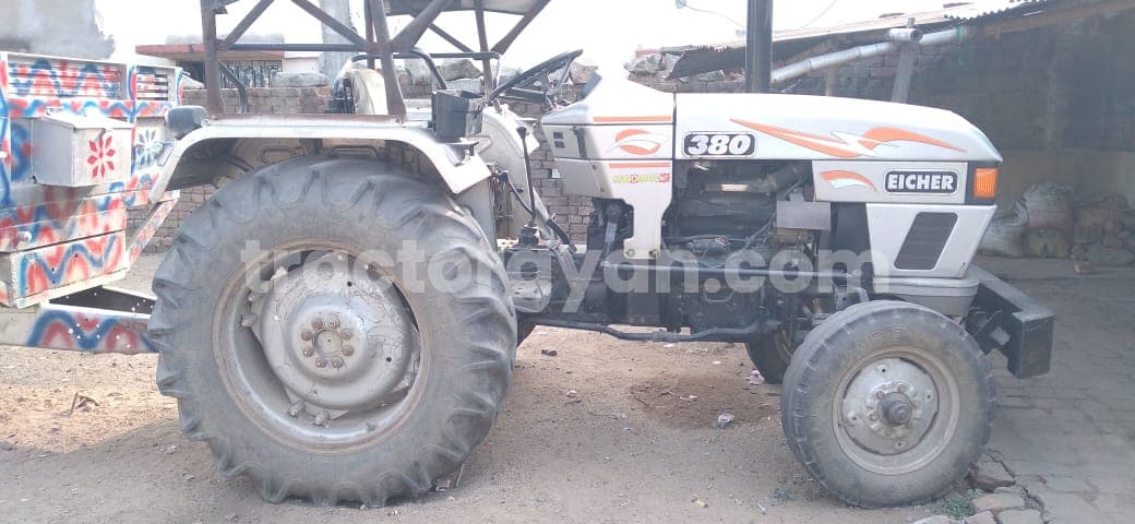 Eicher 380 SUPER DI (4) Eicher 380 SUPER DI (4)