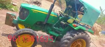 John deere 5055 E (1)