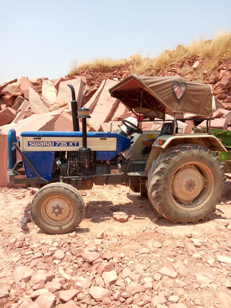 Swaraj 735 XT (2)
