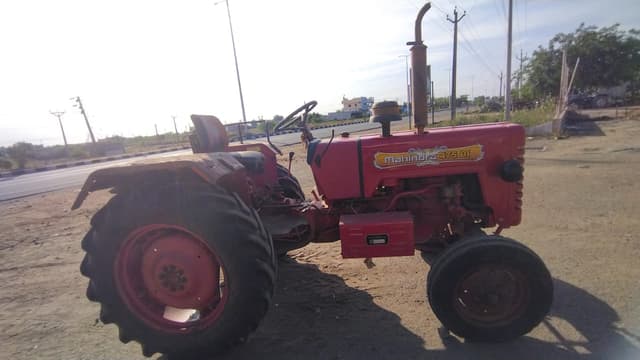 Mahindra 475 DI (4)