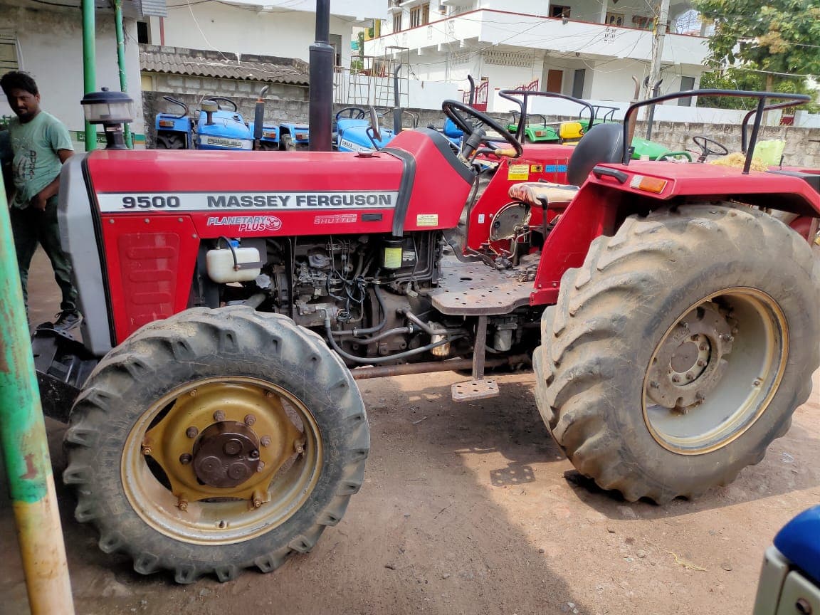 Massey ferguson MF 9500 4WD SMART (3) Massey ferguson MF 9500 4WD SMART (3)