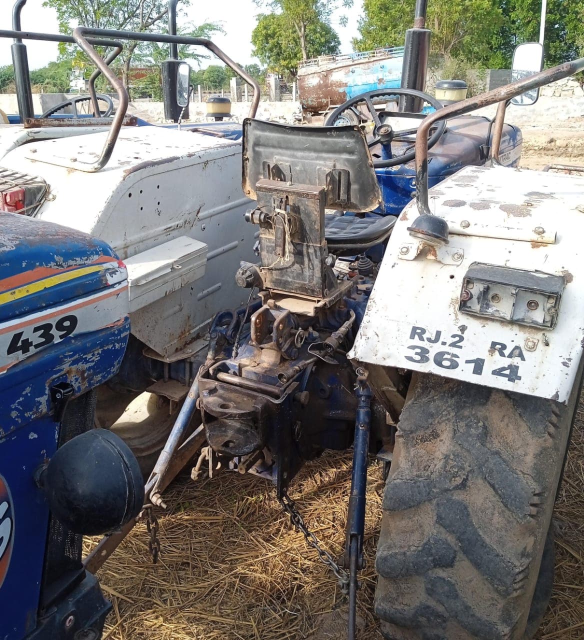 Farmtrac 39 (2)