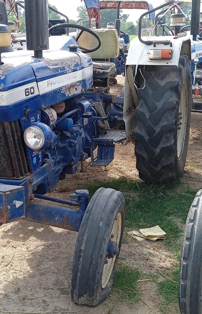 Farmtrac 60 (4) Farmtrac 60 (4)