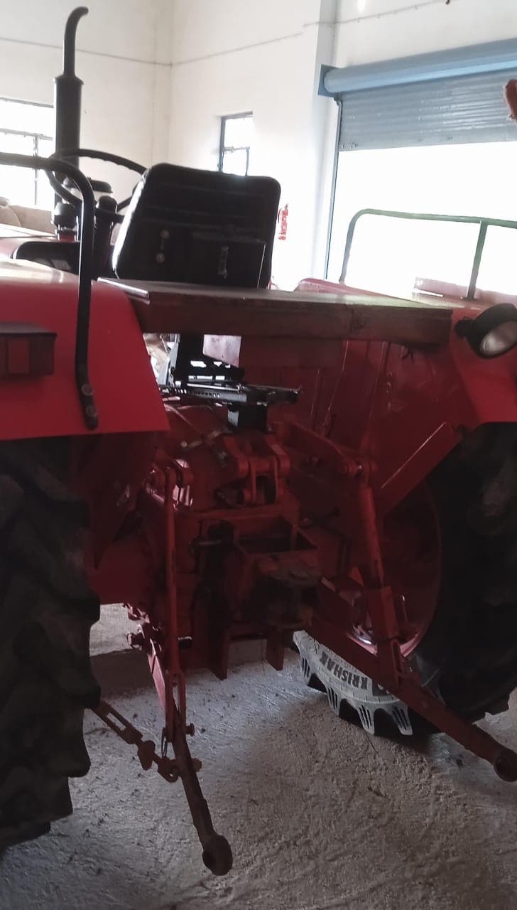 Mahindra 265 DI (2)