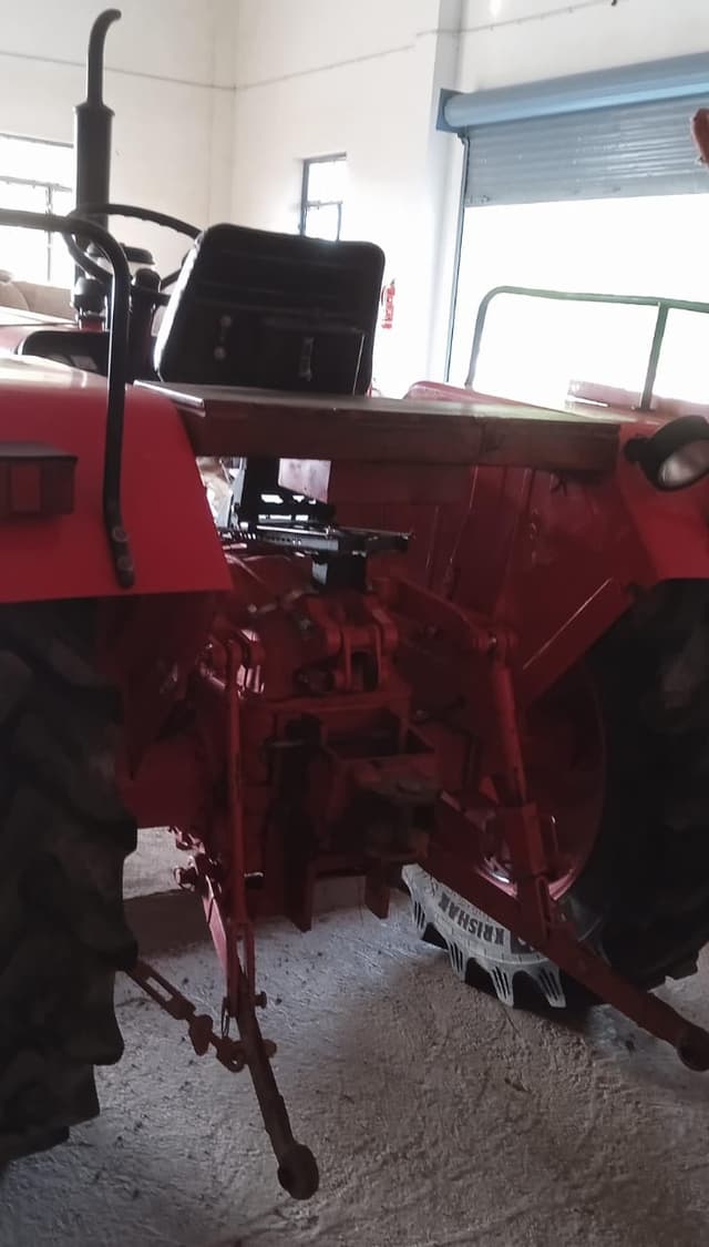 Mahindra 265 DI (2)