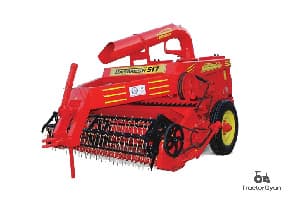 Dasmesh Straw Reaper 517 tractor